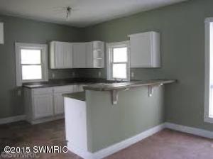 134 E North St, Marcellus, MI 49067 photo 3
