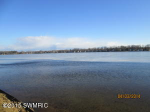 781 Thompson Dr, Stanton, MI 48888 photo 4