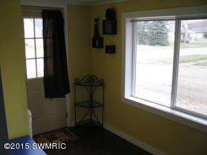 80 E Mark St, Sparta, MI 49345 photo 9