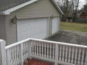 80 E Mark St, Sparta, MI 49345 photo 6