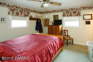 253 Stuart Lake Rd, Marshall, MI 49068 photo 12
