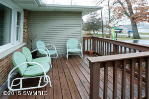 253 Stuart Lake Rd, Marshall, MI 49068 photo 3