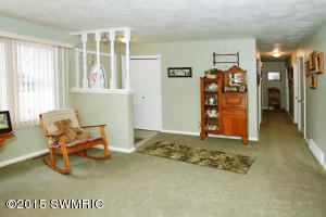 253 Stuart Lake Rd, Marshall, MI 49068 photo 5