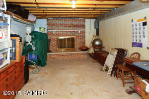253 Stuart Lake Rd, Marshall, MI 49068 photo 17