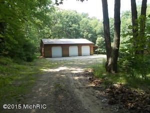 2767 N Wisner Ave, White Cloud, MI 49349 photo 4