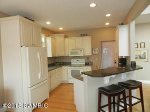 10837 Long Point Dr, Plainwell, MI 49080 photo 9