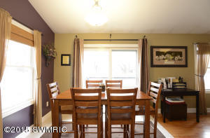 342 12th St, Plainwell, MI 49080 photo 10