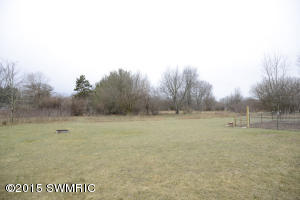 342 12th St, Plainwell, MI 49080 photo 29