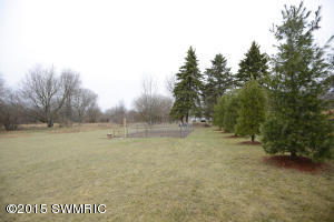 342 12th St, Plainwell, MI 49080 photo 28