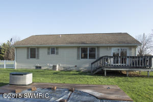 342 12th St, Plainwell, MI 49080 photo 33