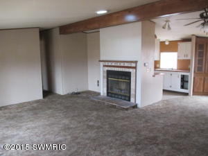 279 13th St, Plainwell, MI 49080 photo 10