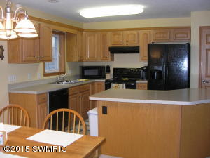 13845 Horton Way, Constantine, MI 49042 photo 3