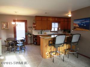 107 Maple Ct, Buchanan, MI 49107 photo 17