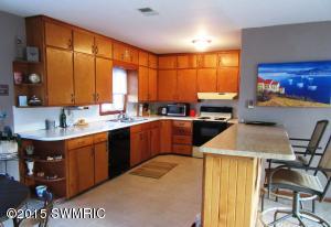 107 Maple Ct, Buchanan, MI 49107 photo 15
