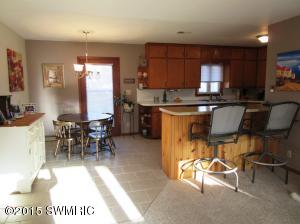 107 Maple Ct, Buchanan, MI 49107 photo 18