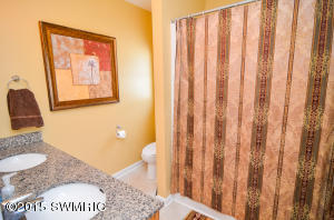 654 E State St, Belding, MI 48809 photo 14