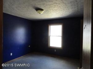 165 Ewing St, Newaygo, MI 49337 photo 8