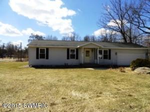 165 Ewing St, Newaygo, MI 49337 photo 1