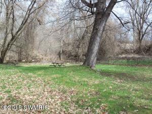 278 Richfield Ave, Springfield, MI 49037 photo 5