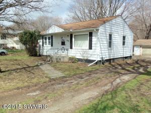 278 Richfield Ave, Springfield, MI 49037 photo 3