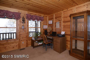 10522 N Riverview Dr, Plainwell, MI 49080 photo 10