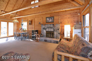 10522 N Riverview Dr, Plainwell, MI 49080 photo 7
