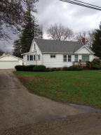 8 E Cass St, Bangor, MI 49013 photo 1