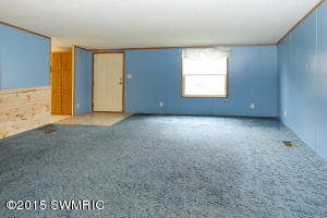 336 E Main St, Marcellus, MI 49067 photo 4