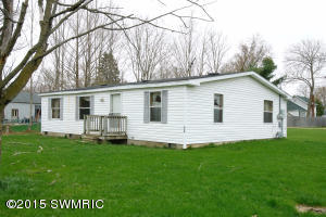 336 E Main St, Marcellus, MI 49067 photo 1