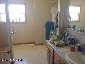 4340 Pheasant Run Dr, Dorr, MI 49323 photo 10