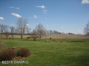 21402 Division Dr, Marshall, MI 49068 photo 9