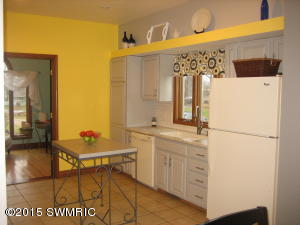 21402 Division Dr, Marshall, MI 49068 photo 12