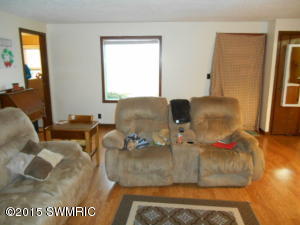 951 Weaver Rd, Bronson, MI 49028 photo 8