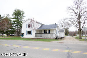 353 N Tabor, Lyons, MI 48851 photo 2