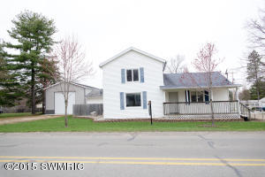 353 N Tabor, Lyons, MI 48851 photo 3