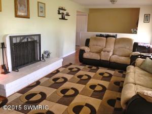 17536 Hiawatha Dr, Spring Lake, MI 49456 photo 5