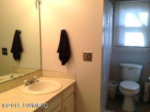 17536 Hiawatha Dr, Spring Lake, MI 49456 photo 13