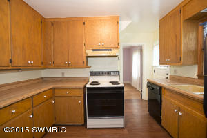 263 E Oak Grove Ave, Parchment, MI 49004 photo 5