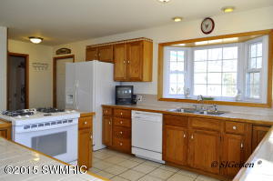 23833 Lake Dr, Sears, MI 49679 photo 7