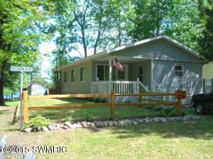 977 Beaver Rd, Bitely, MI 49309 photo 1