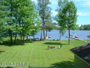 977 Beaver Rd, Bitely, MI 49309 photo 4