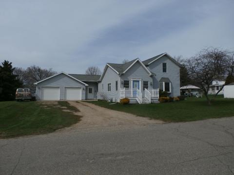 212 Walnut, Reading, MI 49274 photo 1