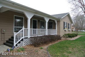 6805 Adaside Dr SE, Ada, MI 49301 photo 2