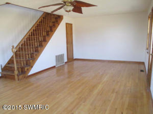 241 W Adams Rd, Bronson, MI 49028 photo 10