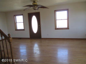 241 W Adams Rd, Bronson, MI 49028 photo 4