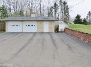 10074 Walnut, Three Rivers, MI 49093 photo 8