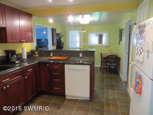 522 Eleventh St, Three Rivers, MI 49093 photo 9