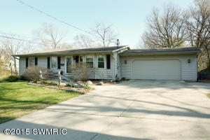 251 E Thomas, Parchment, MI 49004 photo 2