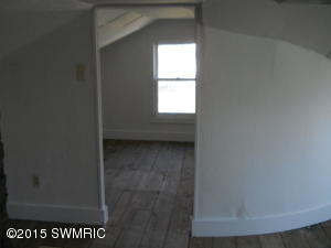 814 N York St, Belding, MI 48809 photo 10
