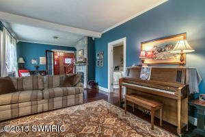212 Forest St, Marshall, MI 49068 photo 7
